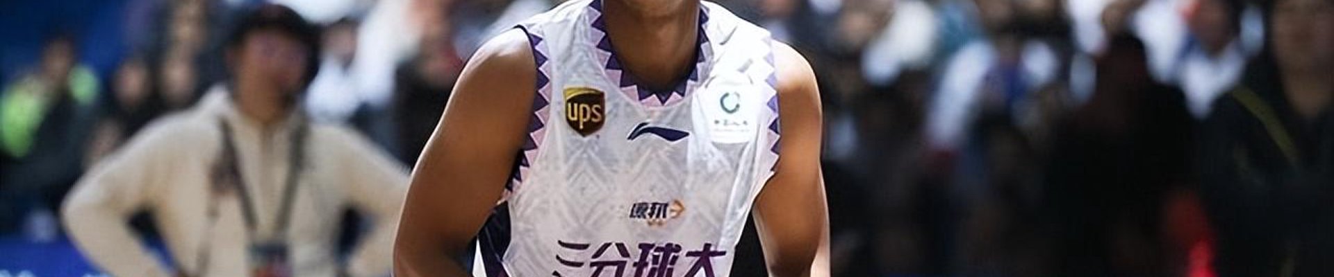 龙8头号玩家简介
